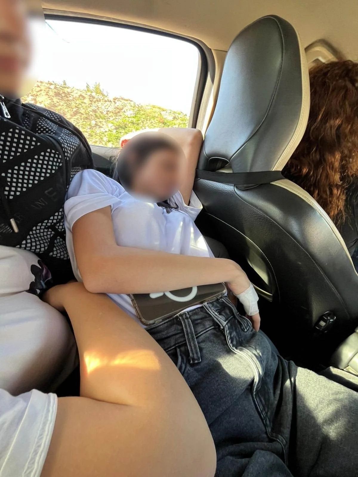 Kız öğrencileri ders saatinde evinde temizlik yaptıran öğretmen 'insan ticareti'nden gözaltına alındı! 4
