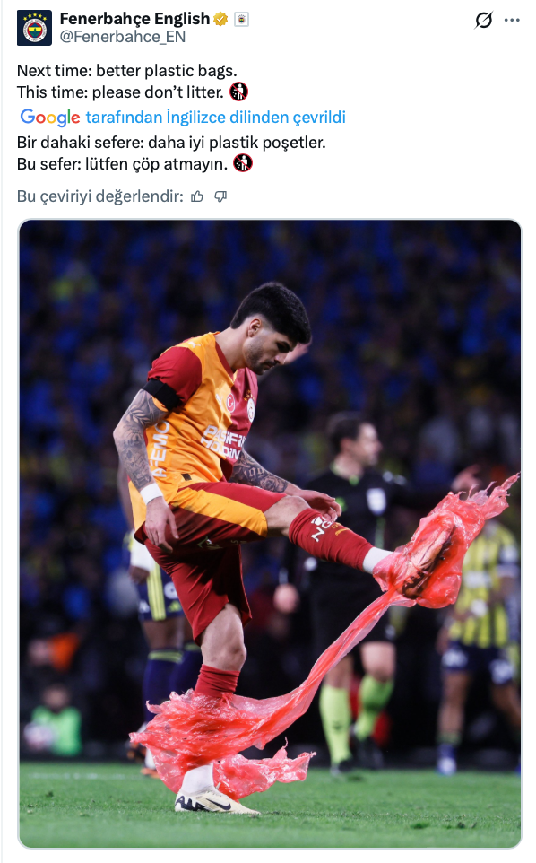 Galatasaray yönetimi taraftarına 'çöp poşetini' reva gördü! Dağıtılan yağmurluk sosyal medyada olay yarattı 12