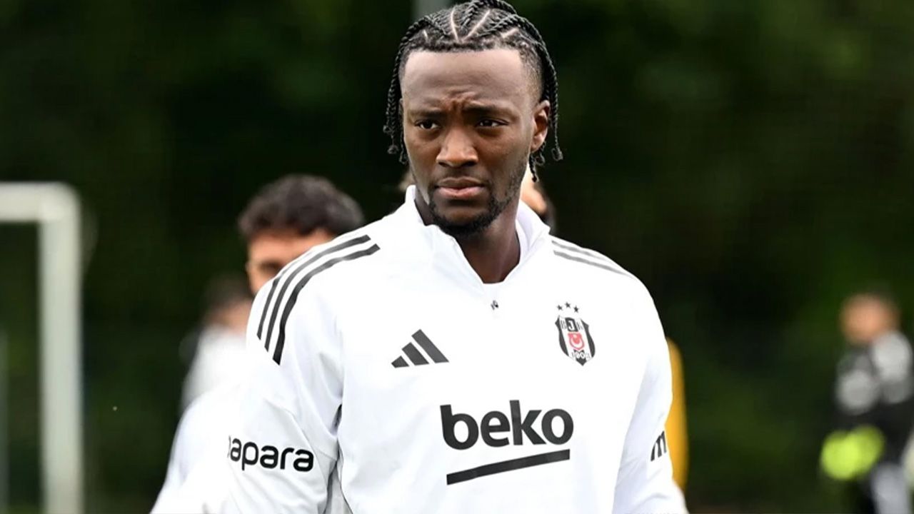 Beşiktaş'ın yıldızı yeniden Premier Lig'e dönebilir 9