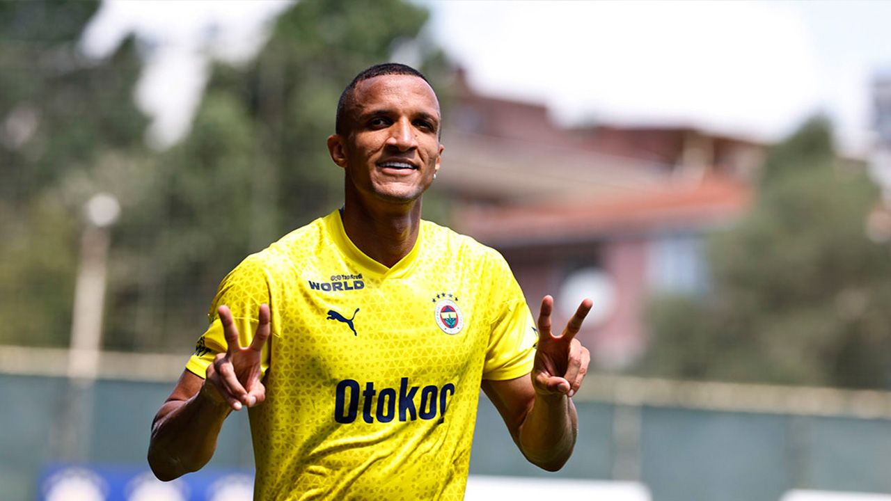 Emre Belözoğlu, Fenerbahçe'den bir transfer daha yapıyor 9