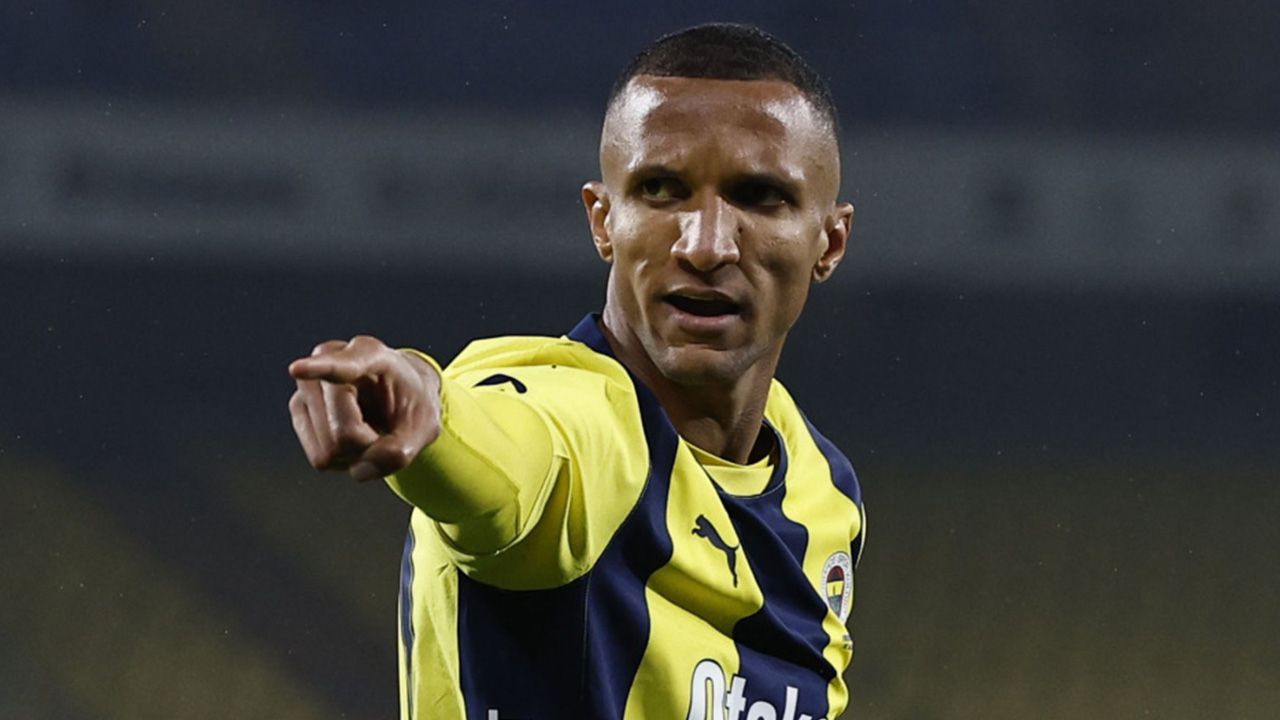 Emre Belözoğlu, Fenerbahçe'den bir transfer daha yapıyor 5
