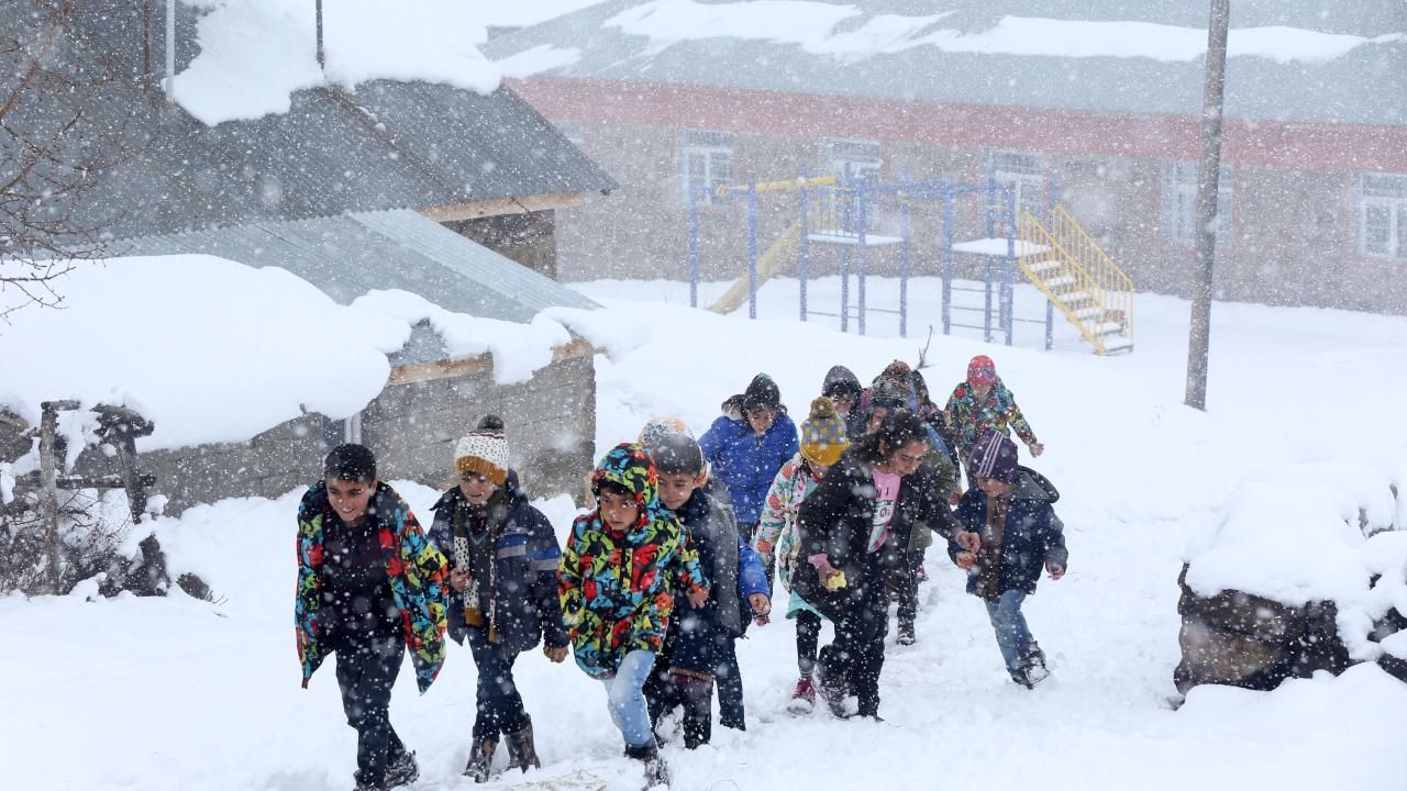 13 Ocak hangi illerde okullar tatil? İşte 13 Ocak 2026 kar tatili olan iller 19