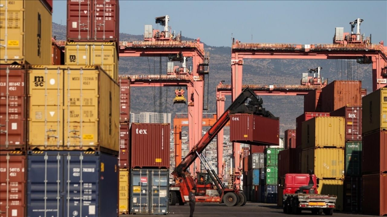 Türkiye 2025'te ihracatta parladı: 33 il milyar doları geçti! En fazla ihracat yapan ilimiz ise dikkat çekti 9
