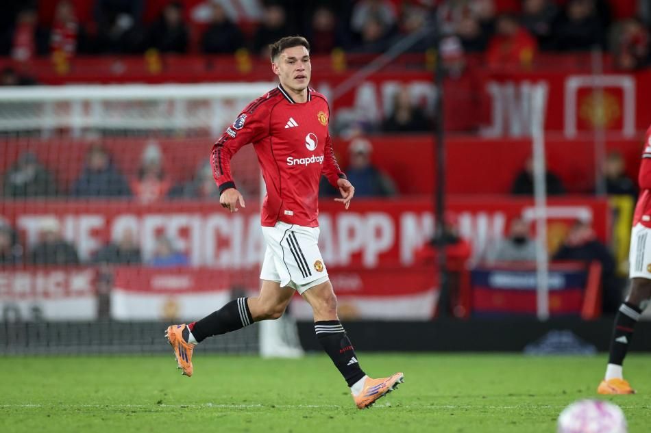 Okan Buruk en çok onu istiyor! İşte Galatasaray'ın orta saha transfer listesi: 3 yıldız oyuncuyla görüşülüyor 3