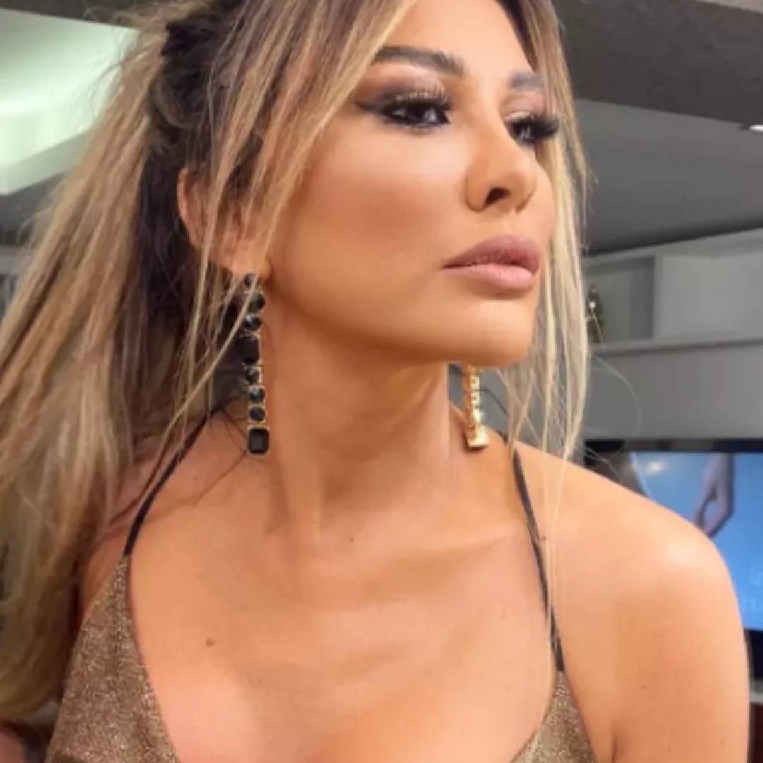 VIP uçuşun arkasındaki isim kim? Selen Görgüzel'in ifadesi okları Emel Müftüoğlu’na çevirdi: "İmamoğlu'nun jeti olduğunu bilsem binmezdim" 1