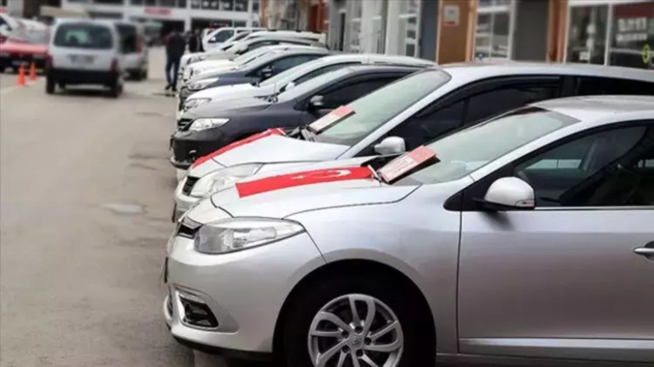 Otomatik vitesli araçlarda talep patlaması! Türkiye'de satılan en ucuz otomatik vitesli araçlar belli oldu 10