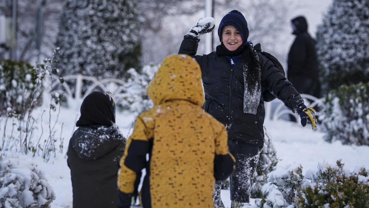 15 Ocak 2026 hangi illerde kar tatili var? Yarın okullar tatil mi? İşte 15 Ocak 2026 kar tatili olan iller 8