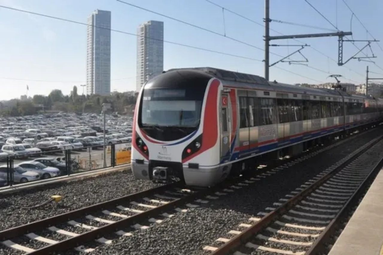 Bakan Uraloğlu duyurdu! Marmaray o meslek grubuna ücretsiz oluyor 1