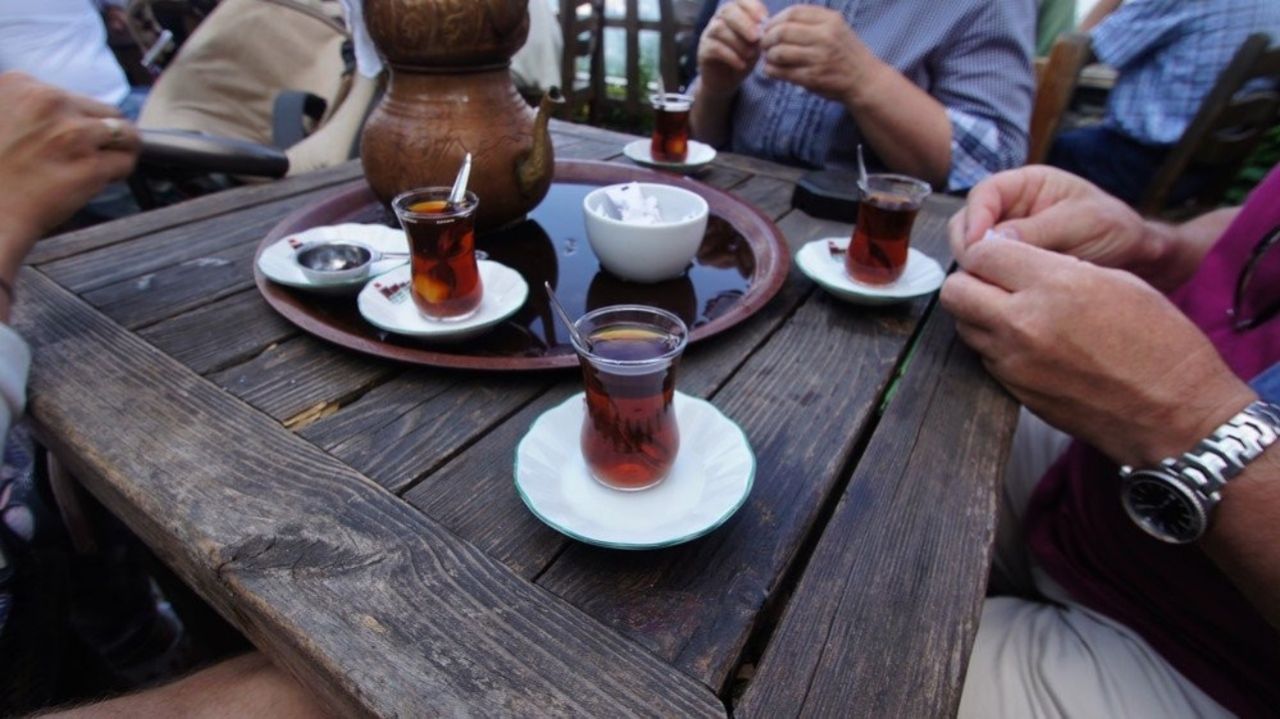 Kafelerde sigara keyfi dönemi bitiyor! Sigara yasağında vites artıyor 6