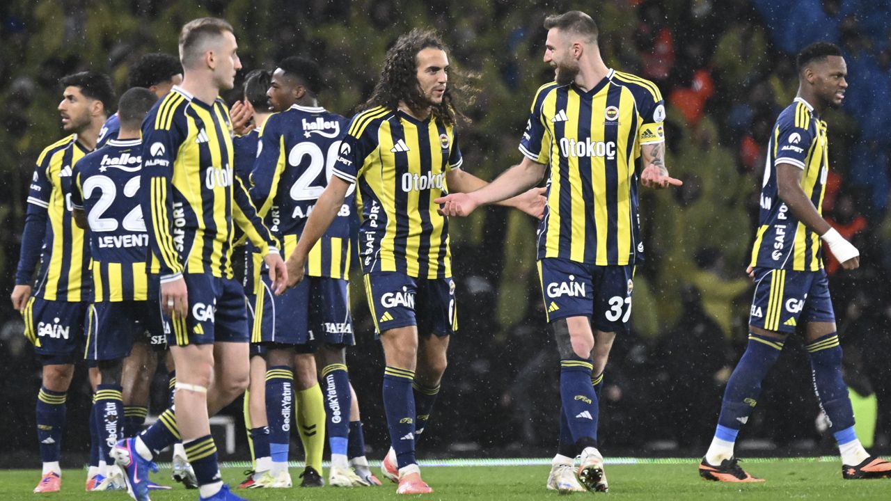 Okan Buruk'un prensi Fenerbahçe'yi şampiyon yapmaya geliyor! Youssef En-Nesyri yerine gelecek golcü ortaya çıktı 1
