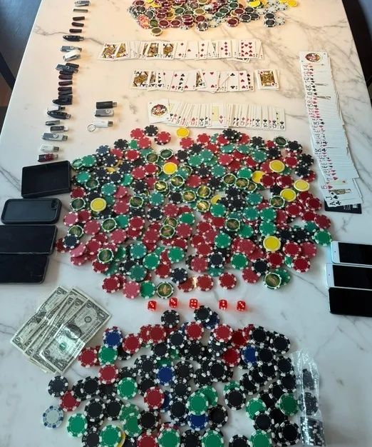Bebek Otel soruşturmasında şok detay: Muzaffer Yıldırım’ın rezidansında VIP partilere ait şantaj arşivi ele geçirildi 15