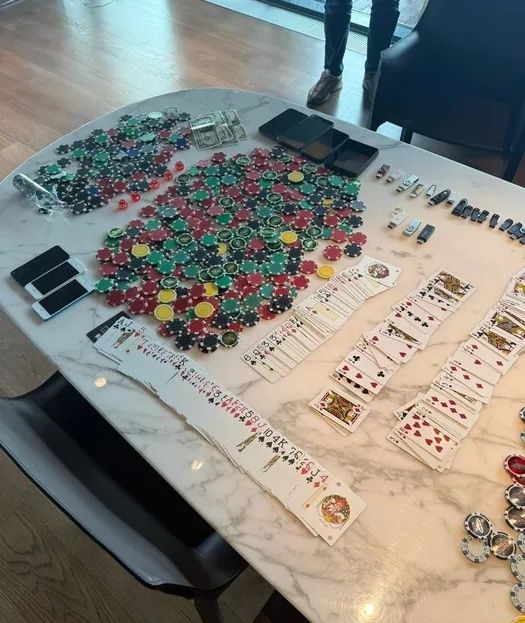 Bebek Otel soruşturmasında şok detay: Muzaffer Yıldırım’ın rezidansında VIP partilere ait şantaj arşivi ele geçirildi 11
