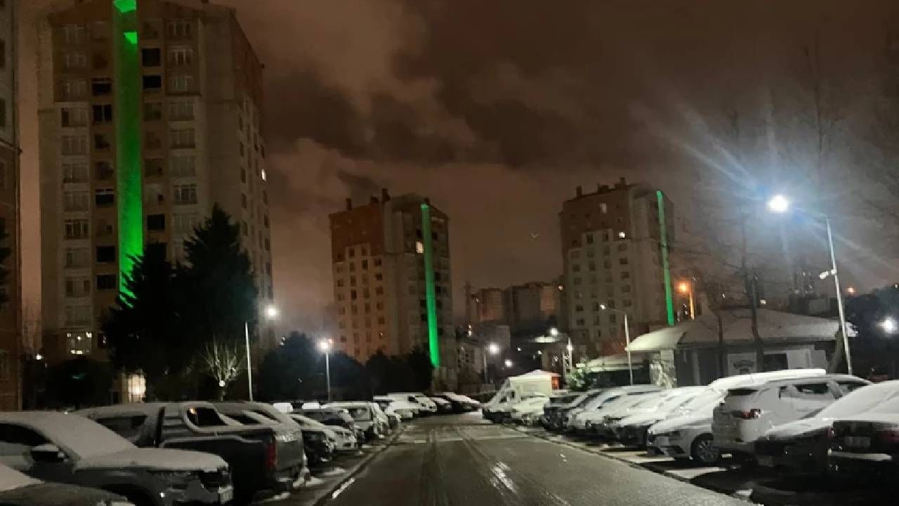 Beklenen oldu... İstanbul’a kar bastırdı! Meteoroloji’den peş peşe uyarılar 2