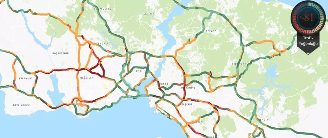 Kar mutluluğu yerini trafik çilesine bıraktı! İstanbul'da etkili olan kar yağışı trafiği kilitledi! AKOM ve Meteoroloji'den peş peşe uyarı... 5