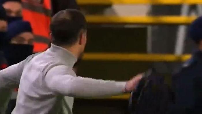 "Hakem Fenerbahçe'nin penaltısı ve Domenico Tedesco'nun kırmızı kartını veremedi!" Trio programı hakem kararları için noktayı koydu 5