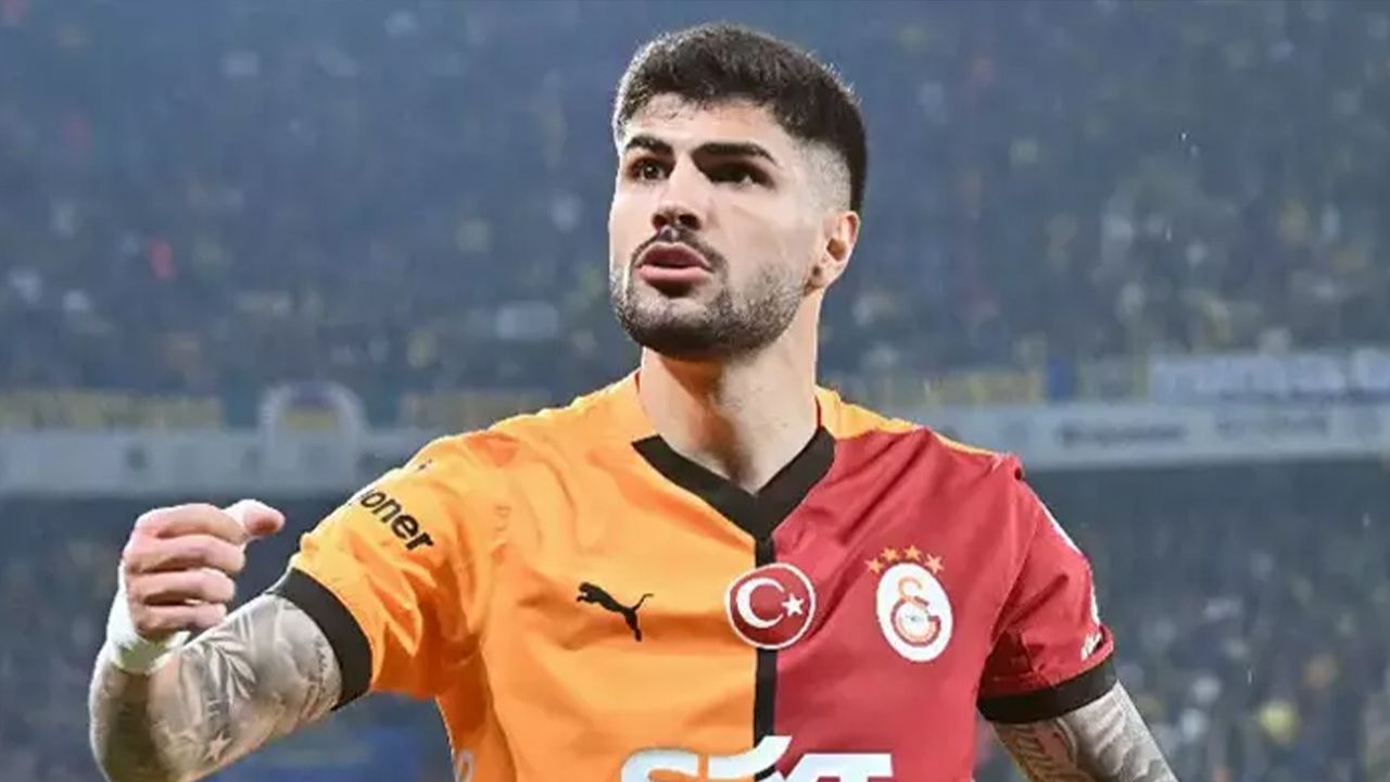 Mert Hakan Yandaş'ı ziyaret eden Galatasaraylı futbolcular 8