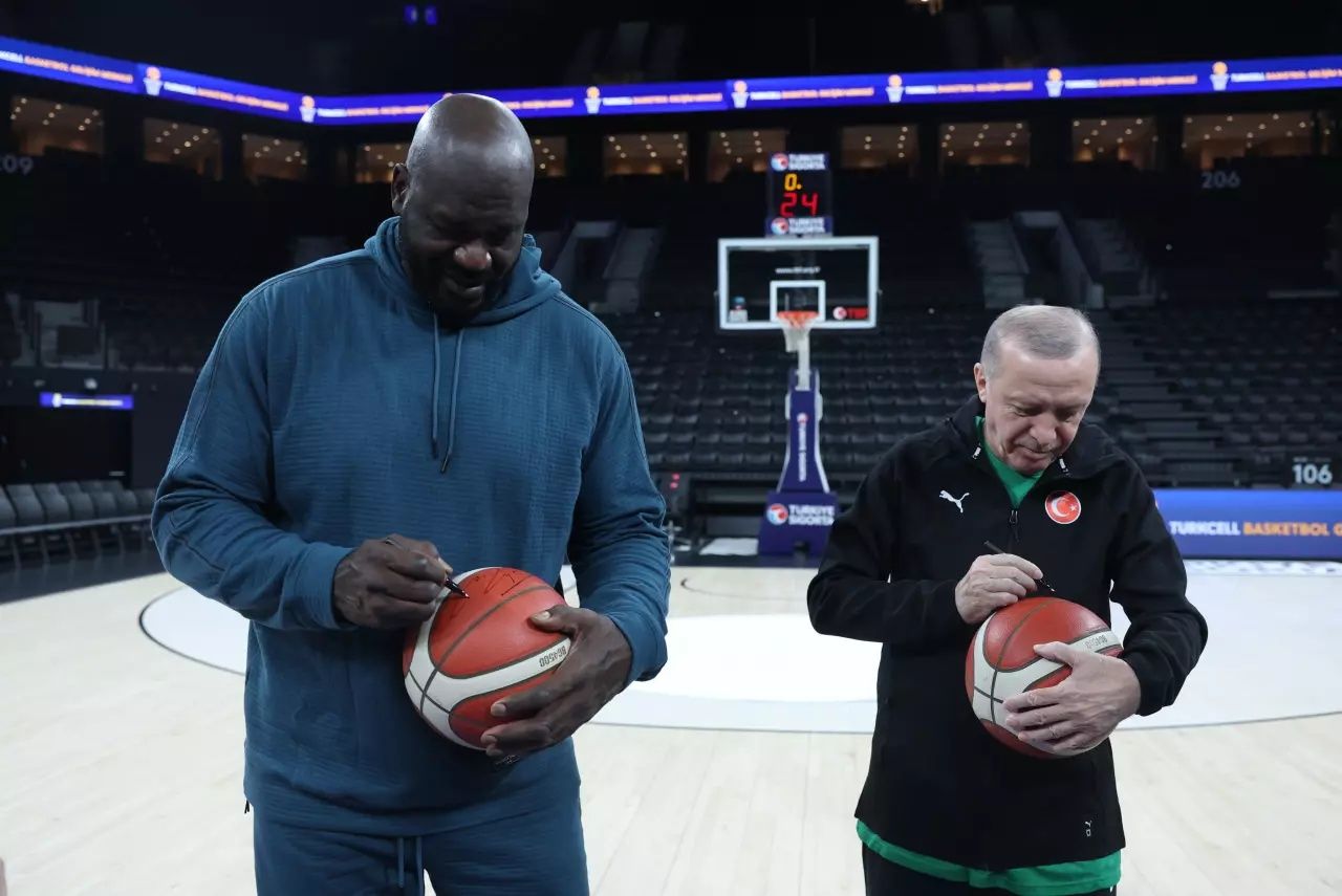 Cumhurbaşkanı Erdoğan ve NBA efsanesi Shaquille O’Neal bir araya geldi! 3