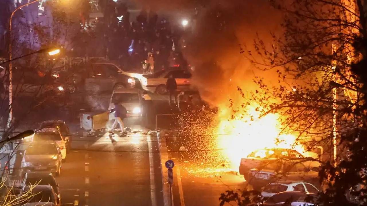 İran’dan dünyayı sarsacak tehdit! ABD ve İsrail'i hedef aldı:“Hamaney’e dokunan cihatla karşılaşır” 4