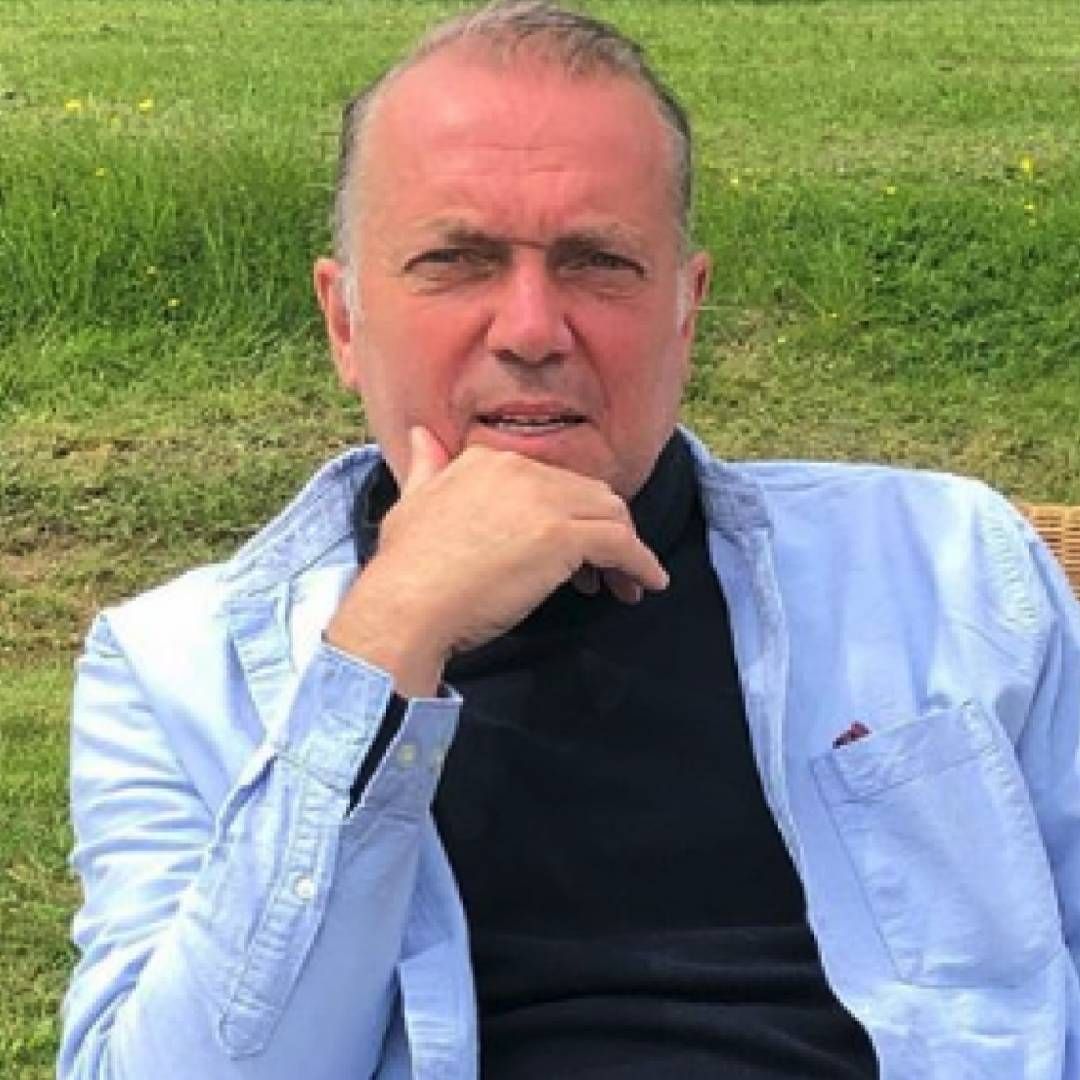 Firari Cem Uzan Galatasaray tribününde aşkı buldu: Yeni sevgilisi sosyeteden çıktı 2