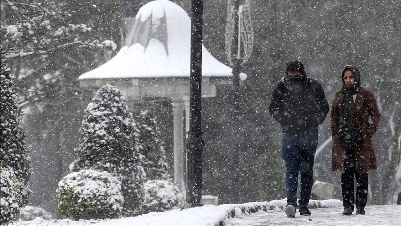 İstanbul'a kar yağacak mı, ne zaman yağacak? Megakent için Meteoroloji'den hava durumu raporu! 3