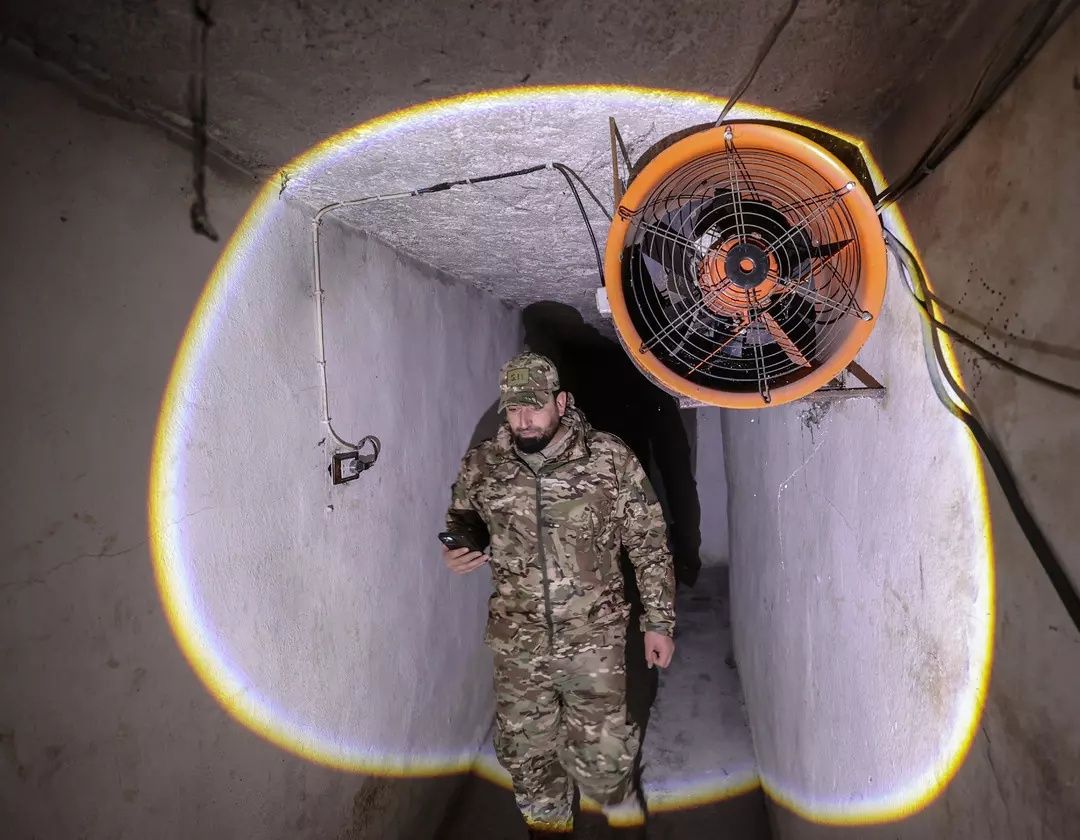 Yer üstünde sivil ev, yer altında terör üssü! YPG'nin Tünel Şebekesi deşifre oldu! İşte YPG'nin Suriye'deki tünelleri 11
