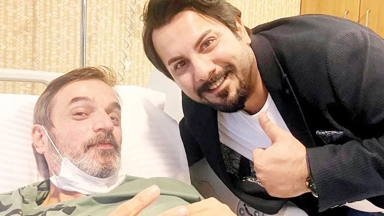 Nakil kapıda, umutlar taze... Ünlü oyuncu Ufuk Özkan'ın sağlık durumuyla ilgili hastaneden yeni açıklama geldi: 3 donör adayı var! Enfeksiyona yakalandı... 2