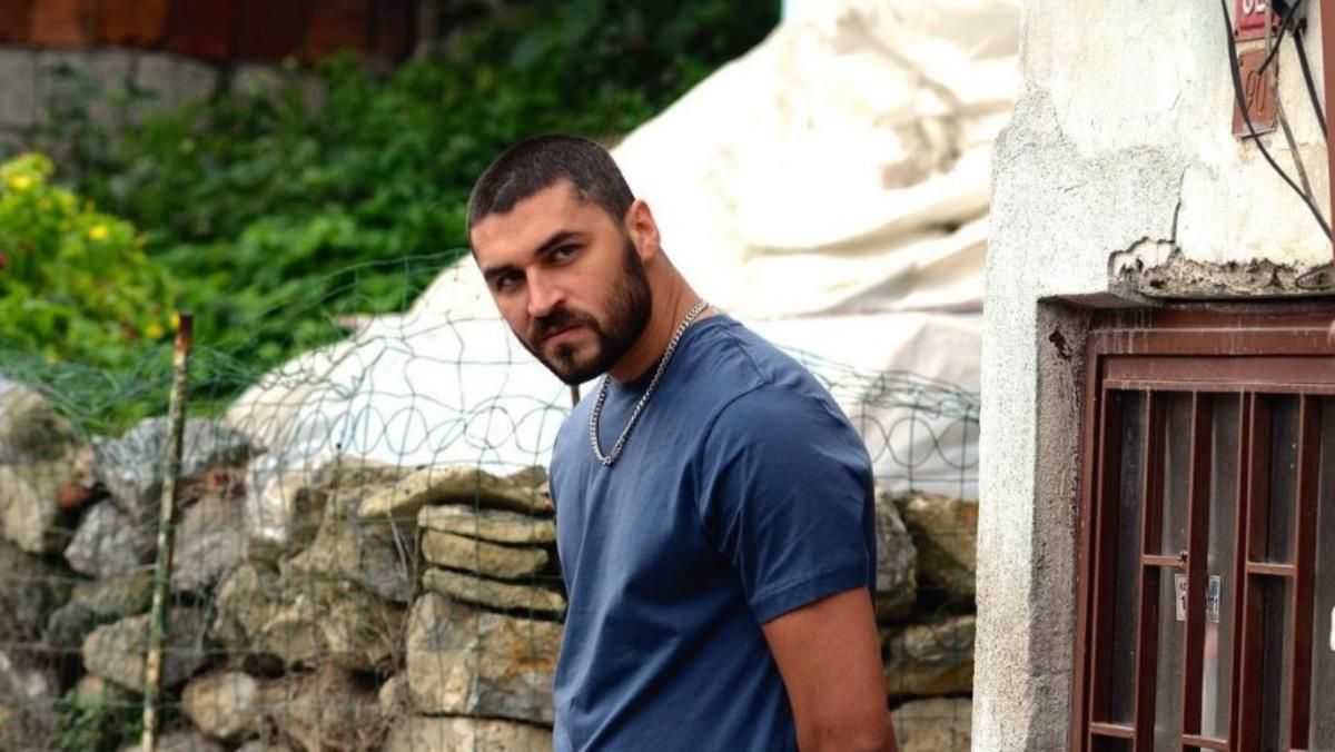 Uyuşturucu testi kadrodan etti! Kızılcık Şerbeti'nin yeni Fatih'i Emre Dinler oldu... Emre Dinler kimdir? 5