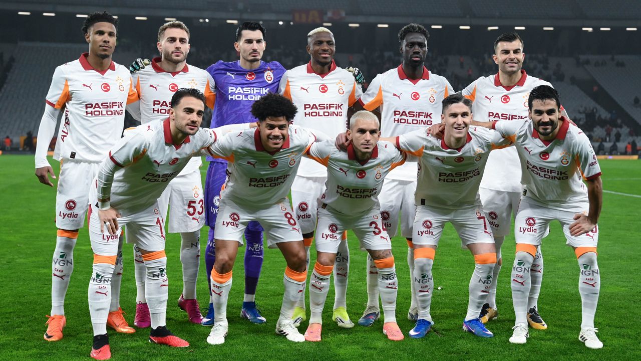 Yapay zeka Süper Lig'in şampiyonunu ve küme düşecek 3 takımı açıkladı! Zirvenin sahibi %68.3 oranla belli oldu: Açılan fark her şeyi değiştirdi 2