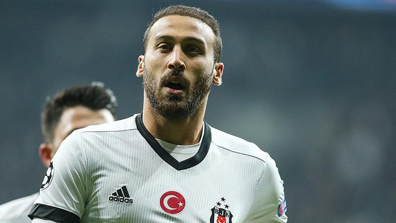 İşte Türkiye'de en yüksek bedelle satılan 10 futbolcu 7
