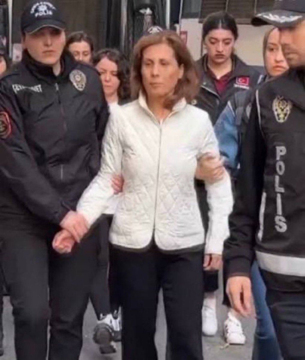 CHP'li başkanlar köşeye sıkıştı! Aziz İhsan Aktaş duruşmasında trajikomik savunmalar: Erkeksi duygularla korudum! Kadayıf kutusunda rüşvet sorusuna bakın ne dedi... 3