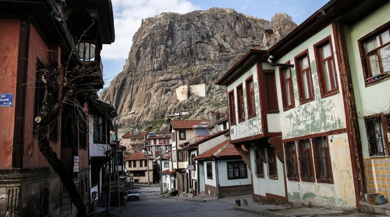 Türkiye'nin en mutlu şehri belli oldu! Bakın ilk sırada neresi var? 4