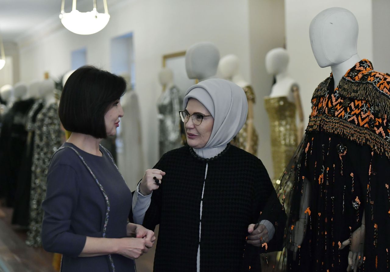 Emine Erdoğan, Özbekistan Cumhurbaşkanı'nın eşi Mirziyoyeva ile bir araya geldi 3