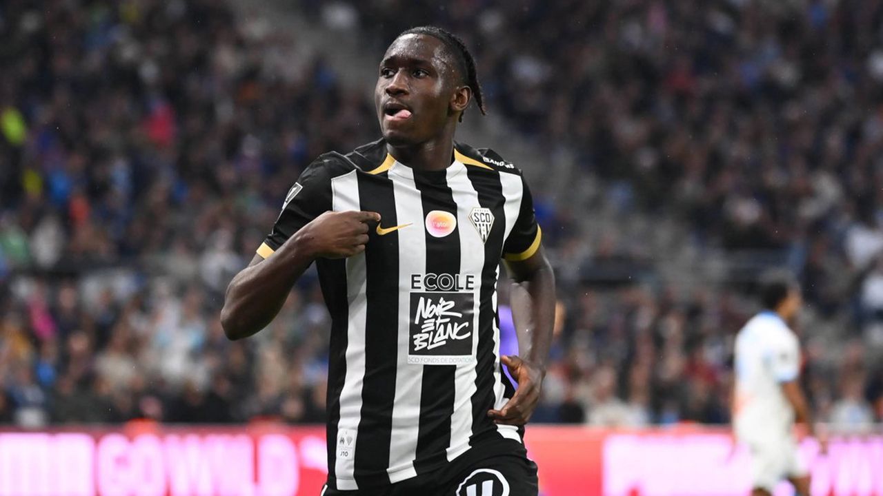 Fenerbahçe'den bir transfer bombası daha: Sidiki Cherif 20 milyon euroya transfer edildi 5