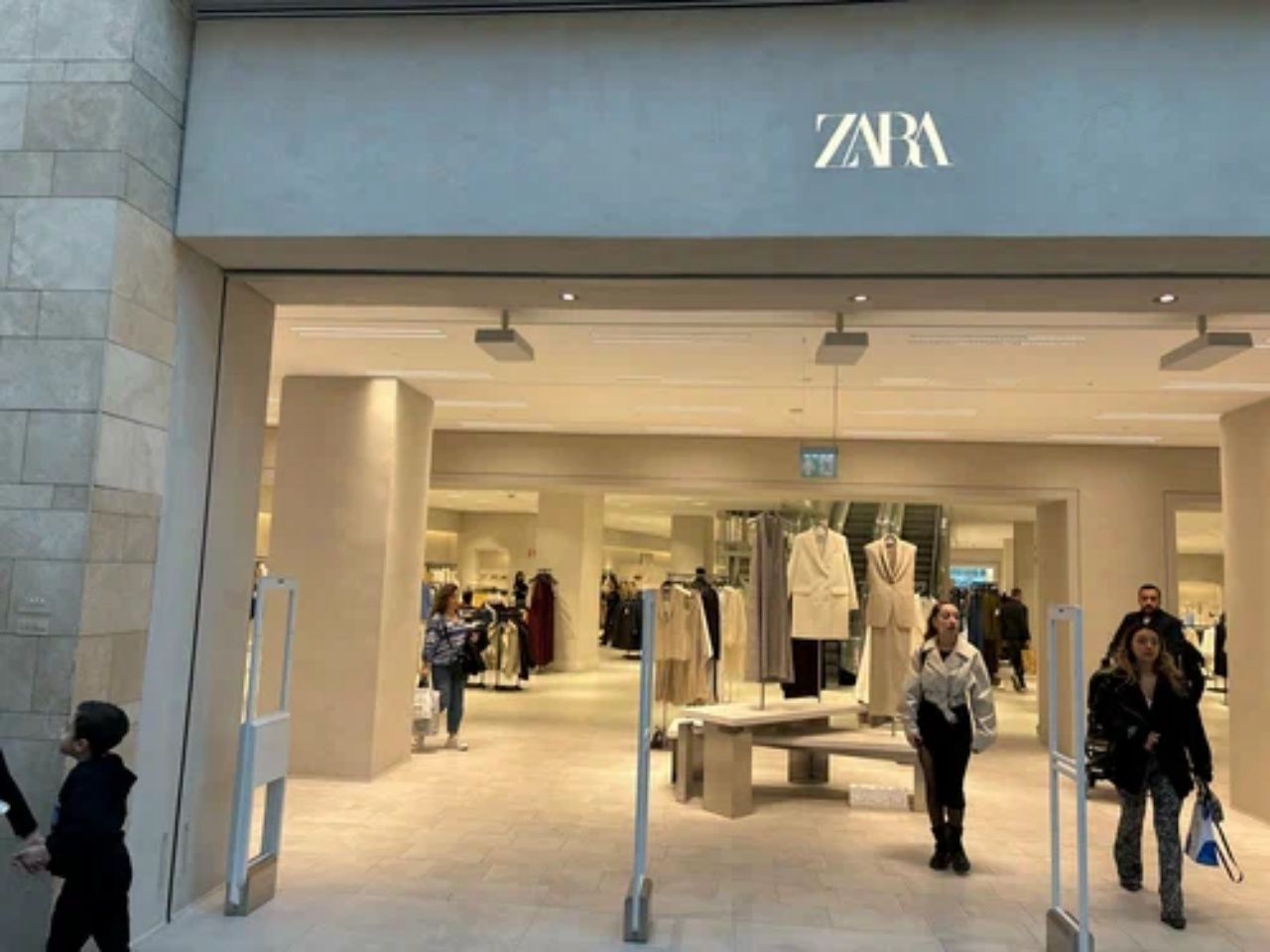 ZARA boykot listesini hak etmiyor mu? İsrail kasabının seçim finansörü ZARA çıktı 6