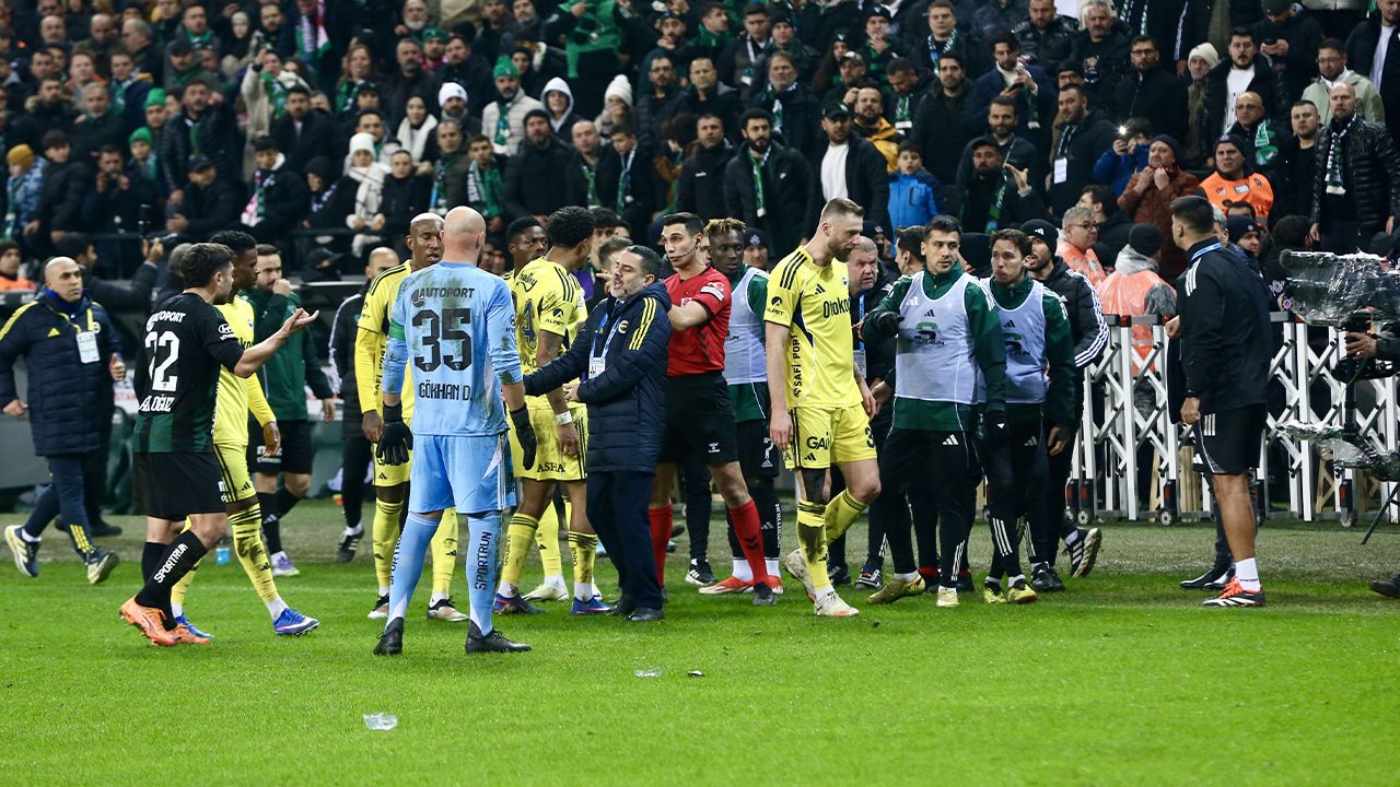 Skriniar'ın tribünlere doğru yaptığı hareket tepkilere neden oldu 3