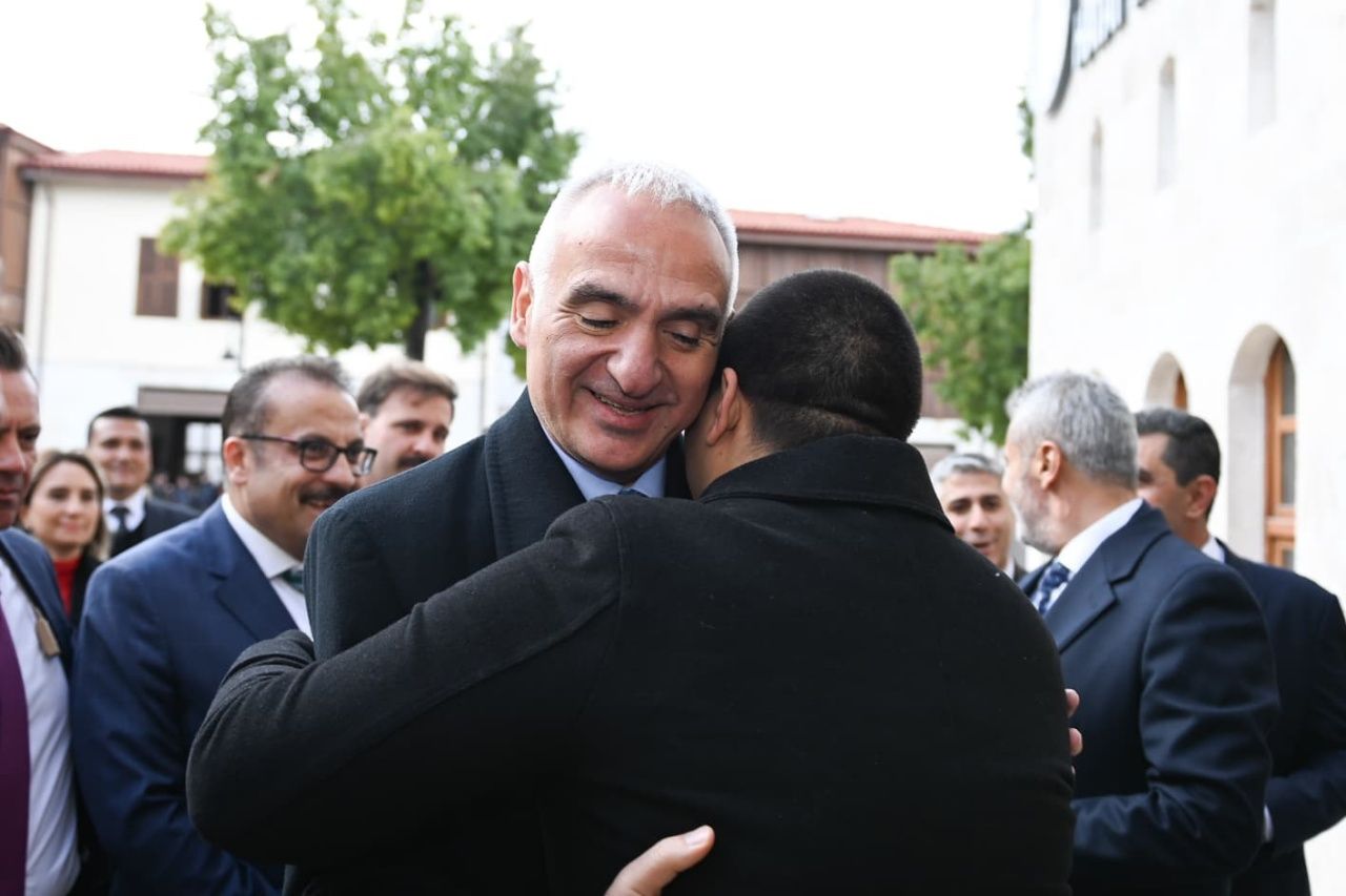 Asrın felaketinden asrın ihyasına! Tarihi eserler aslına dönüyor, şehirler yeniden hayat buluyor 1