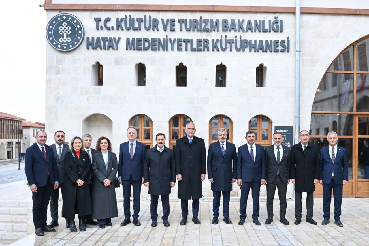 Asrın felaketinden asrın ihyasına! Tarihi eserler aslına dönüyor, şehirler yeniden hayat buluyor 3