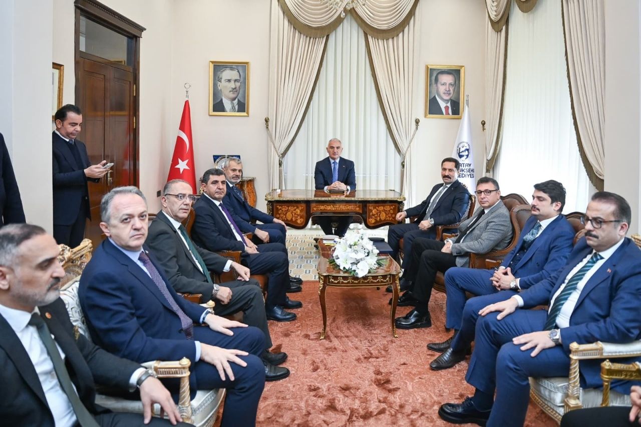Asrın felaketinden asrın ihyasına! Tarihi eserler aslına dönüyor, şehirler yeniden hayat buluyor 5