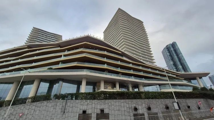 Raffles Otel'deki 2604 no'lu odada neler oldu? Fuhuş ve uyuşturucu partilerinden bomba detaylar! Murat Ongun'un sahte doktor tiyatrosu ve Hüseyin Köksal hakkında şok iddialar 7