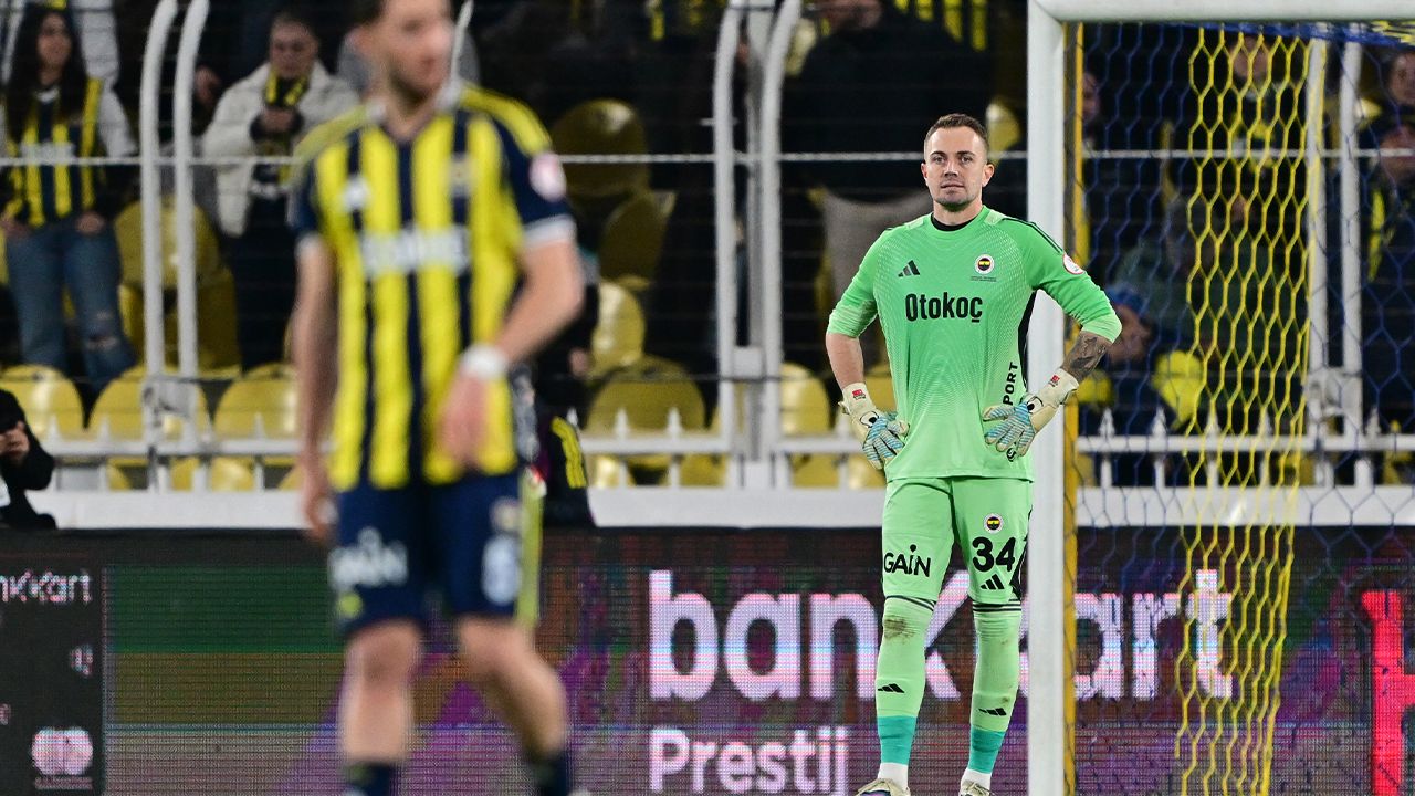 Fenerbahçe'de 2 yeni transfer UEFA kadrosuna alınmadı 9