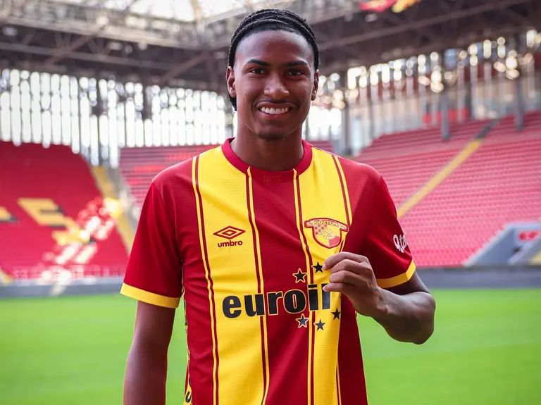 Süper Lig takımlarının yaptığı bütün transferler 61