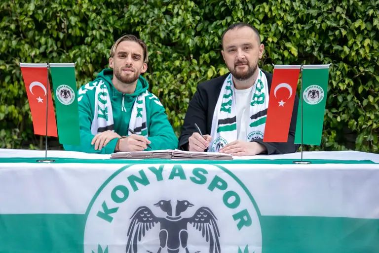 Süper Lig takımlarının yaptığı bütün transferler 59