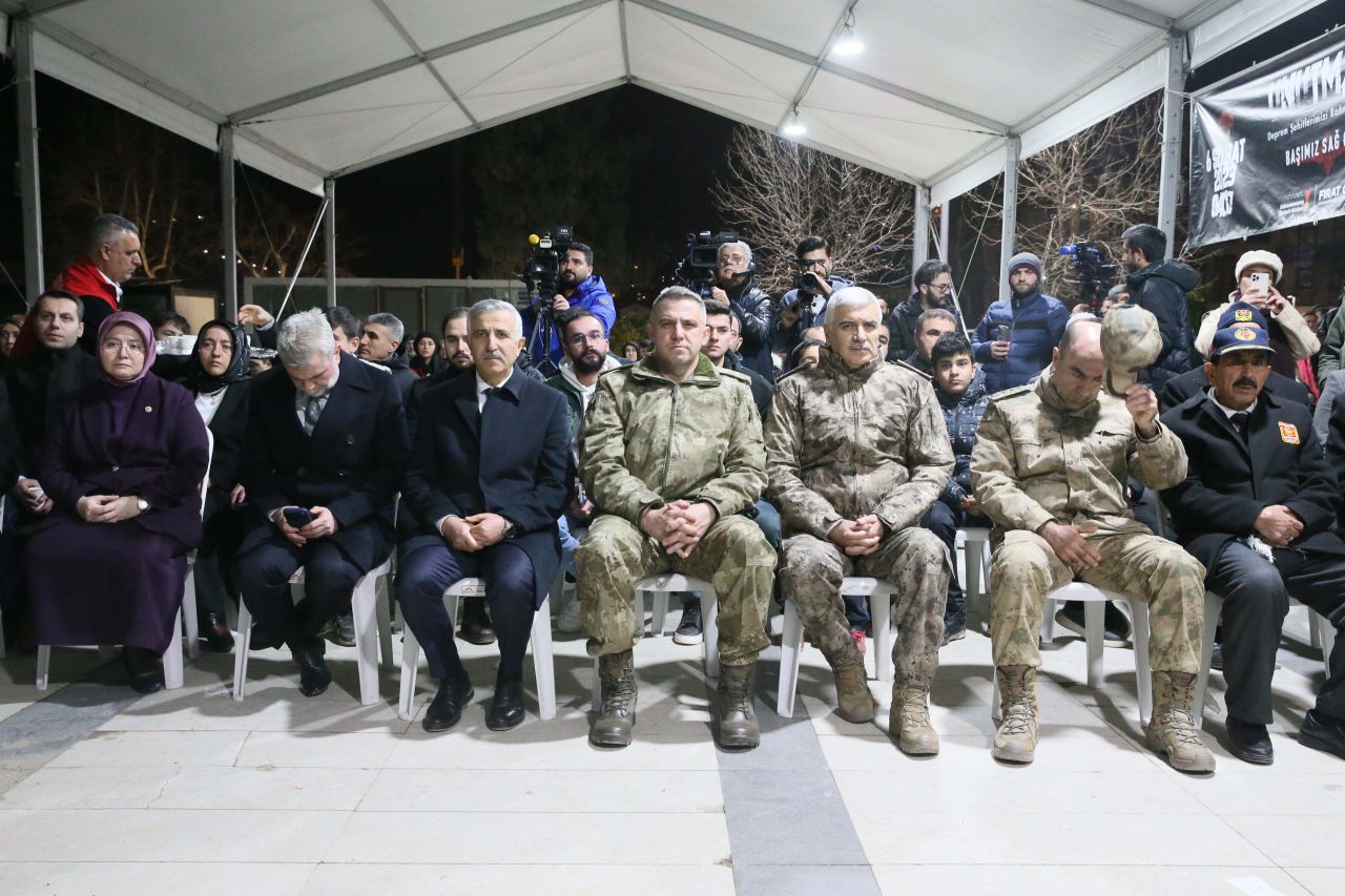Asrın felaketinin merkez üssü Kahramanmaraş'ta deprem şehitleri için anma 4