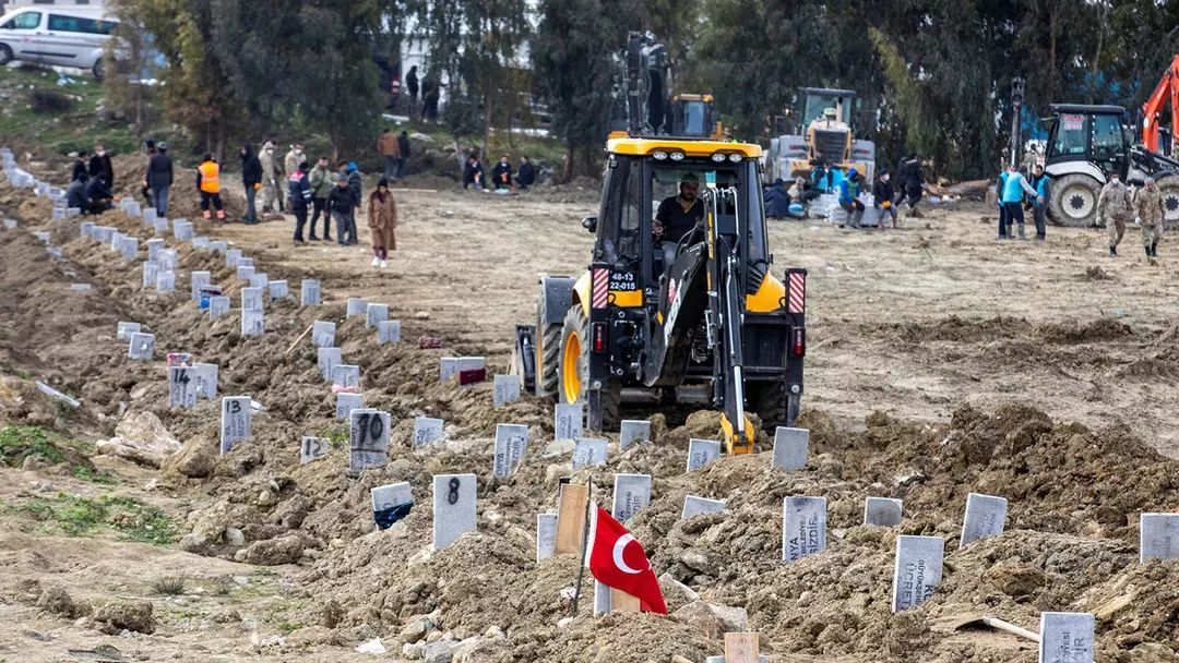 Asrın felaketinde 3. yıl: Türkiye'nin yüreğindeki acı ve yeniden diriliş hikayesi! 15