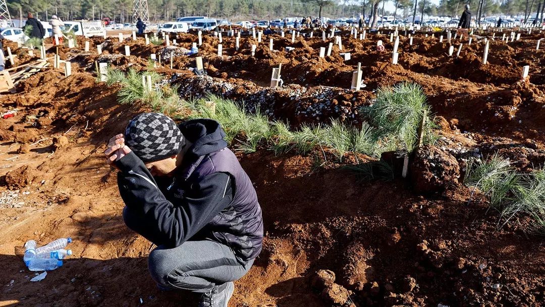 Asrın felaketinde 3. yıl: Türkiye'nin yüreğindeki acı ve yeniden diriliş hikayesi! 2