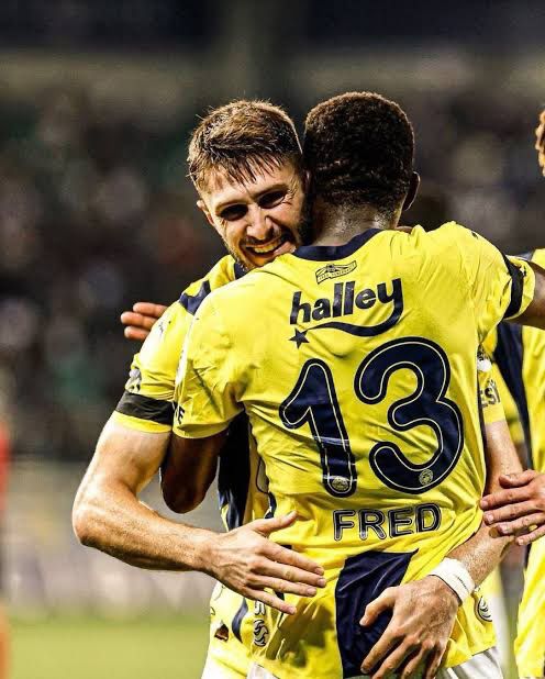 Beşiktaş'ın istediği Fenerbahçeli futbolcu 8