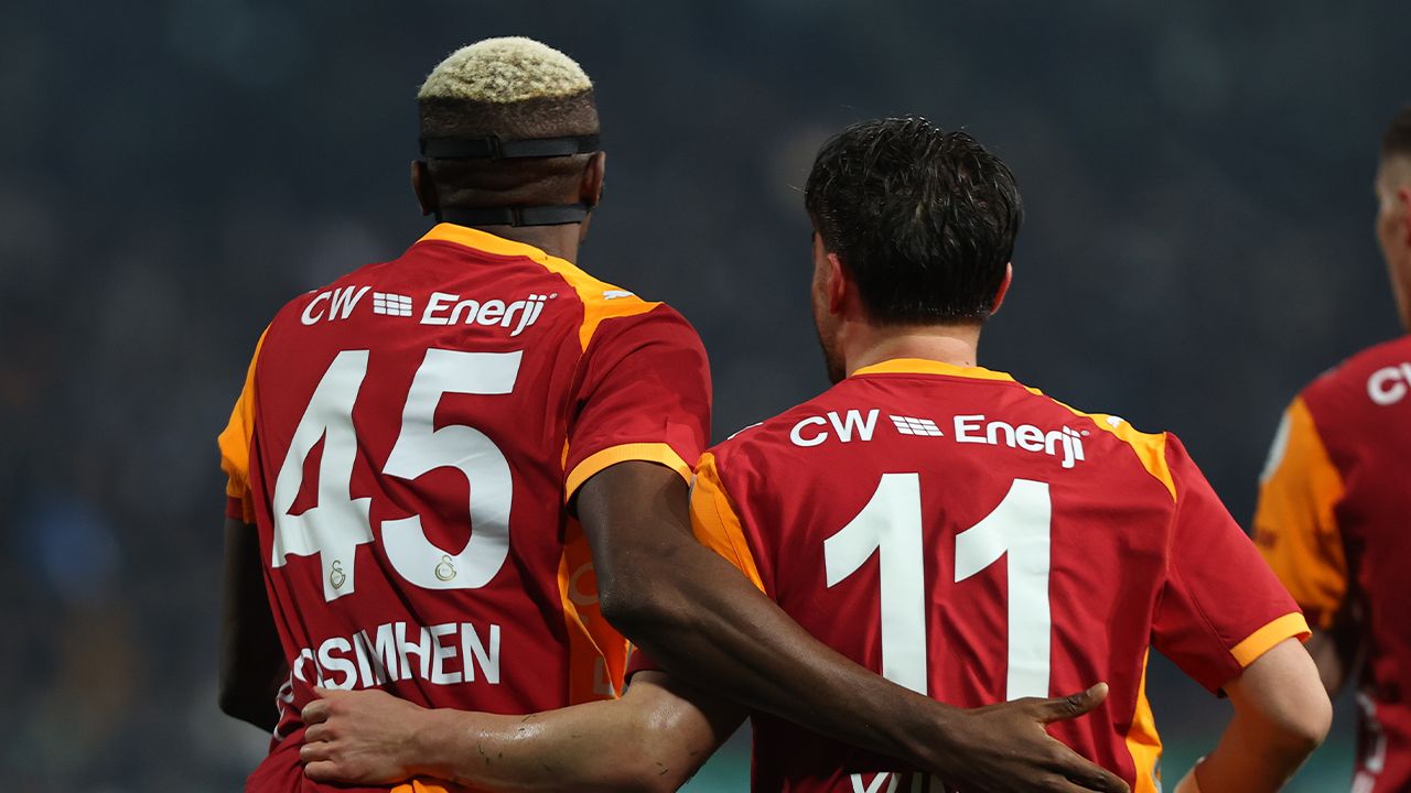 Rizespor-Galatasaray maçındaki tartışmalı pozisyona ilginç yorum 7