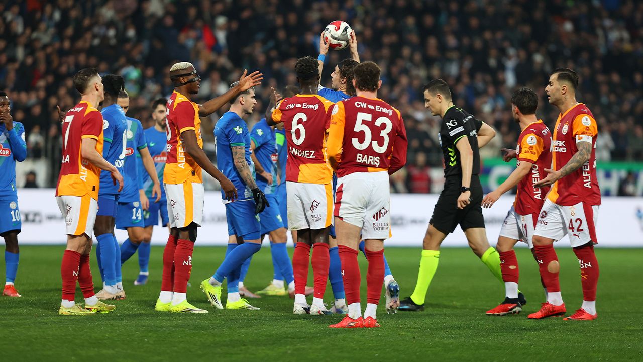 Rizespor-Galatasaray maçındaki tartışmalı pozisyona ilginç yorum 3