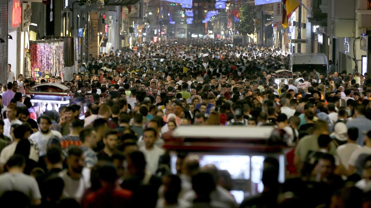 Listenin başındaki il herkesi şaşırttı! İşte Türkiye'nin en genç 20 ili 5