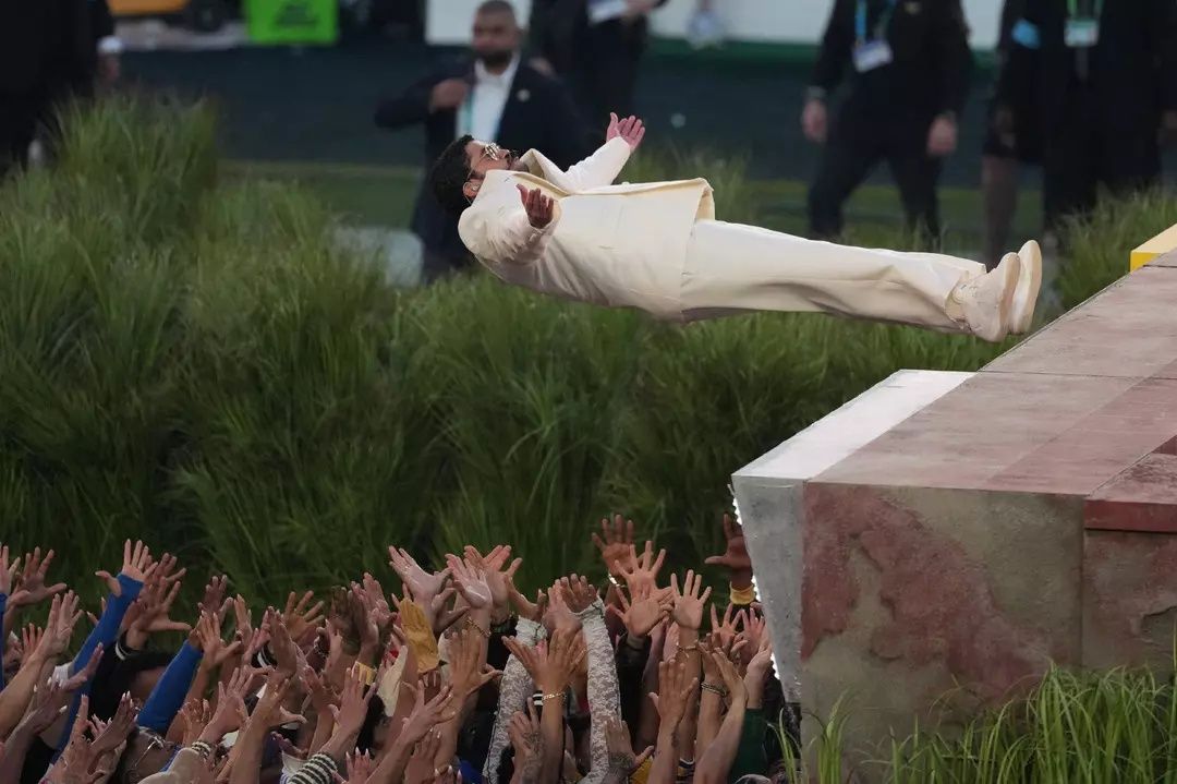 Donald Trump'tan Bad Bunny'ye Super Bowl salvosu! "Amerika'ya hakarettir! İğrenç, uygunsuz..." 3